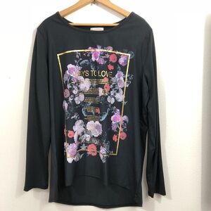 Dressbarn Long Sleeve Black “Love” Poetry Floral Graphic Tee Gold